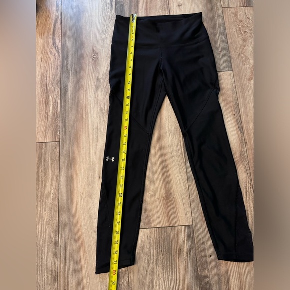 Women’s Under Armour Compression Leggings With Mesh Size Small - Picture 6 of 7